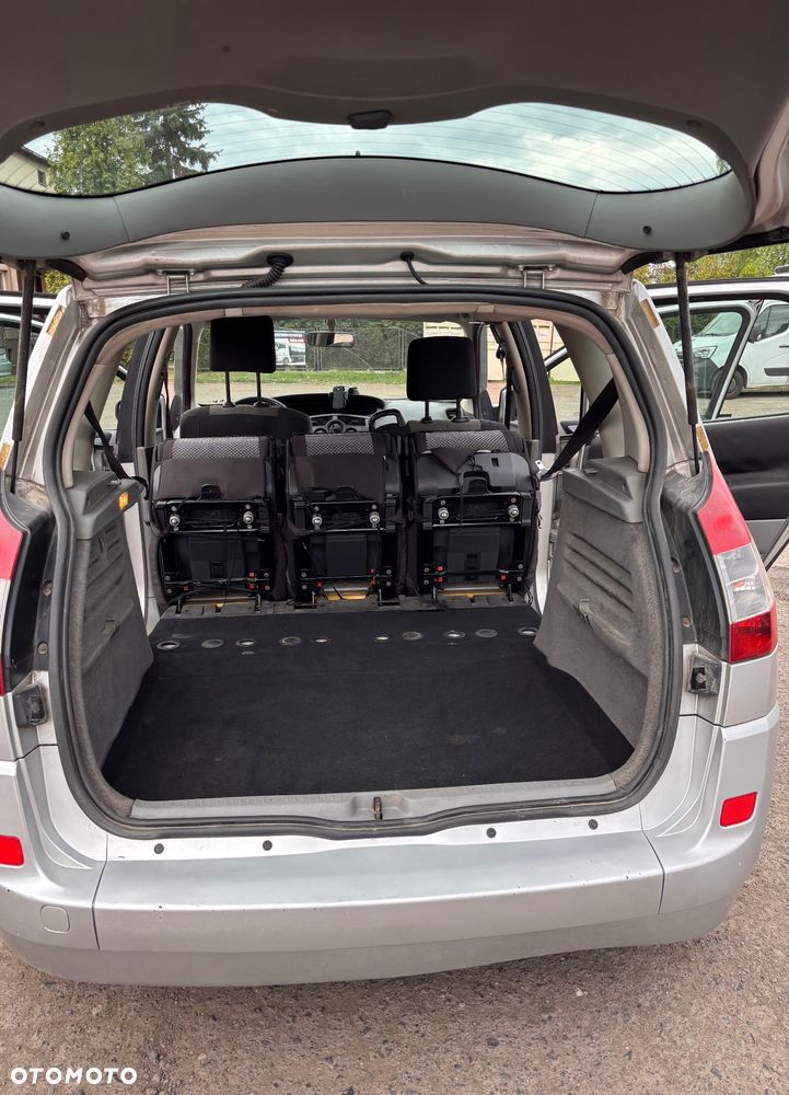 Renault Scenic - 5