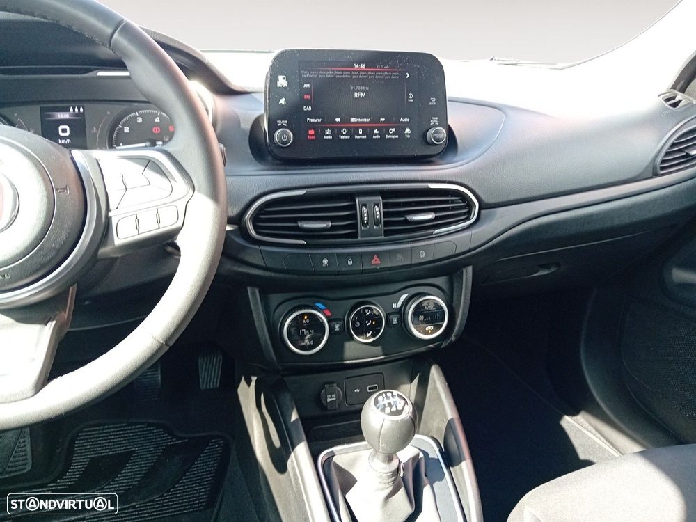 Fiat Tipo 1.6 MultiJet - 11