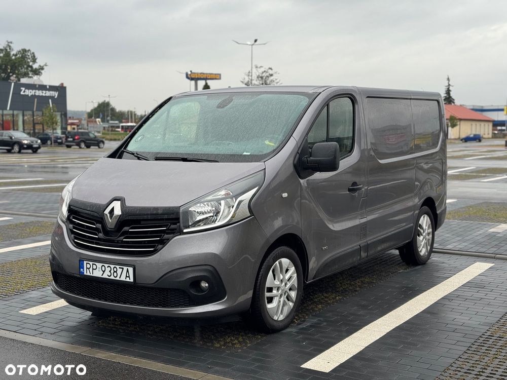 Renault Trafic - 2