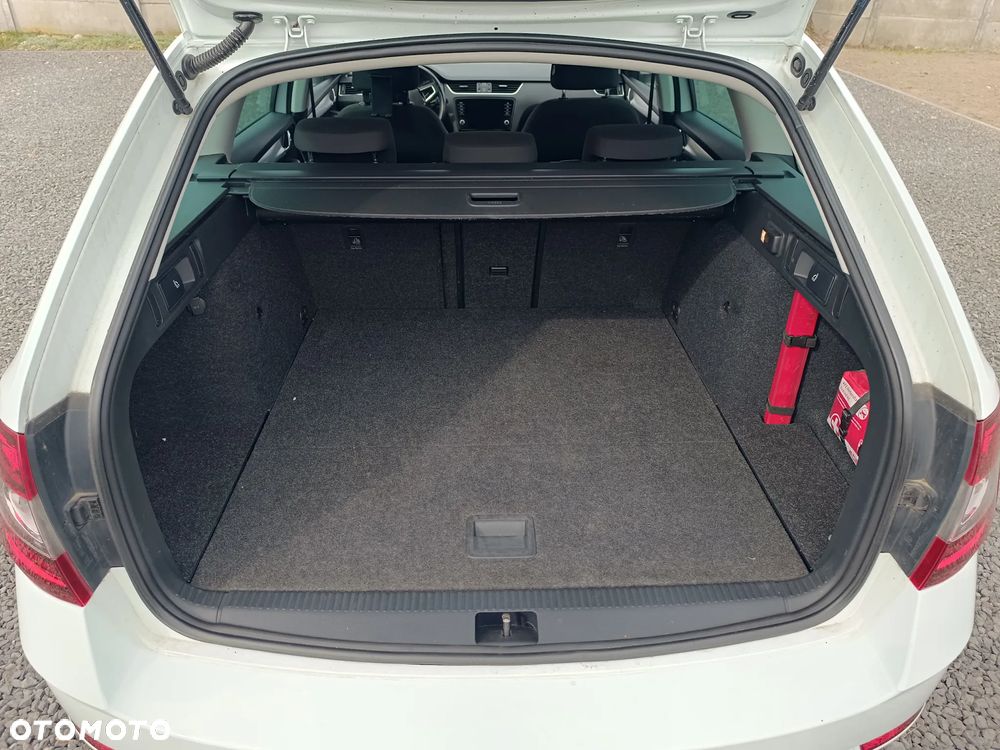 Skoda Octavia 2.0 TDI DSG Drive - 10