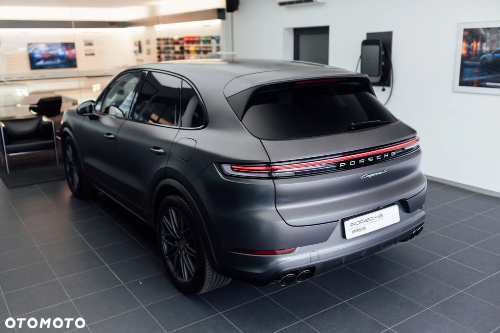Porsche Cayenne S E-Hybrid PHEV - 12