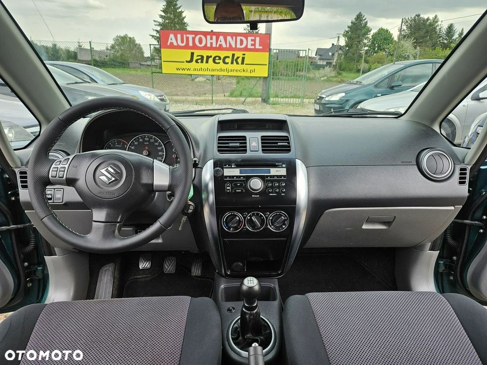 Suzuki SX4 - 12