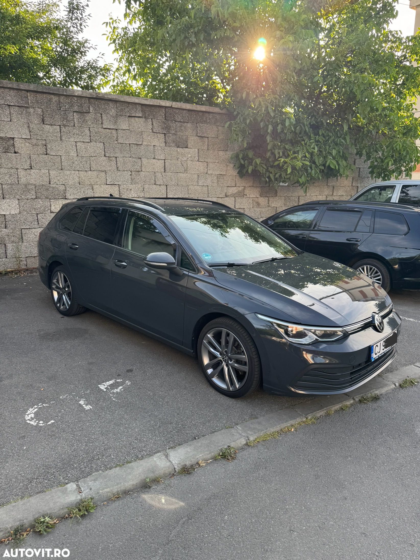 Volkswagen Golf 2.0 TDI DSG Comfortline - 1