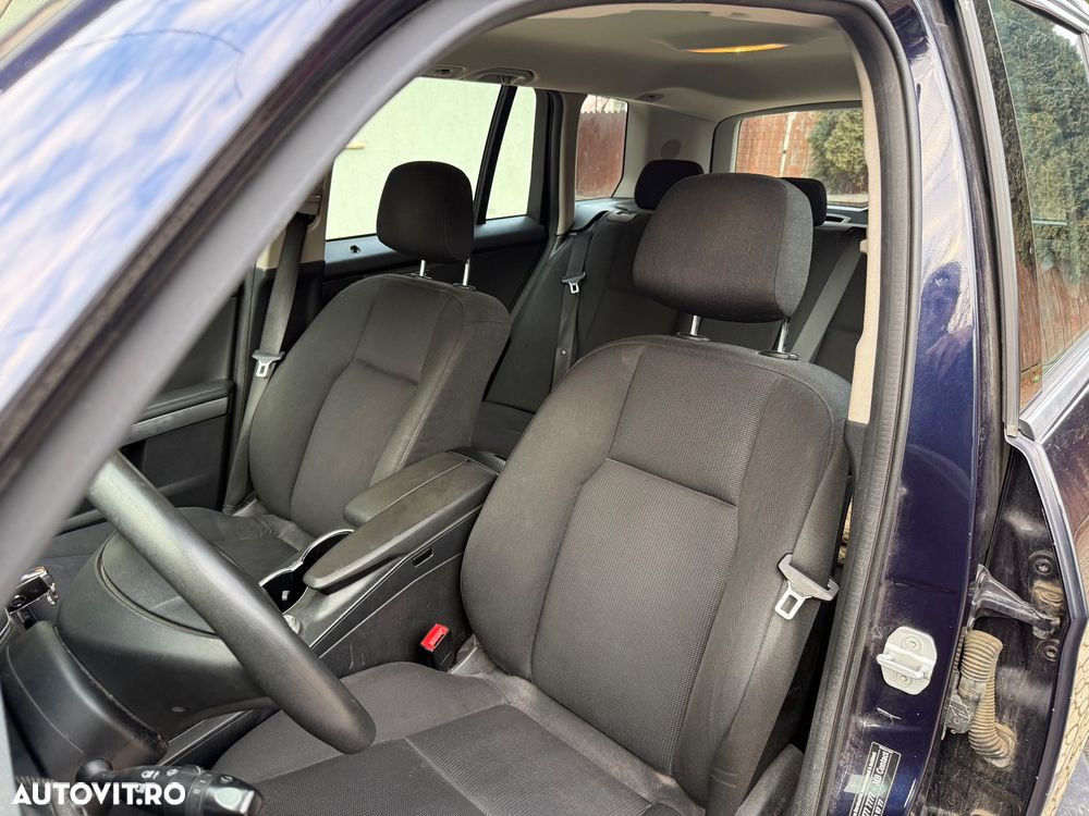 Mercedes-Benz GLK - 7