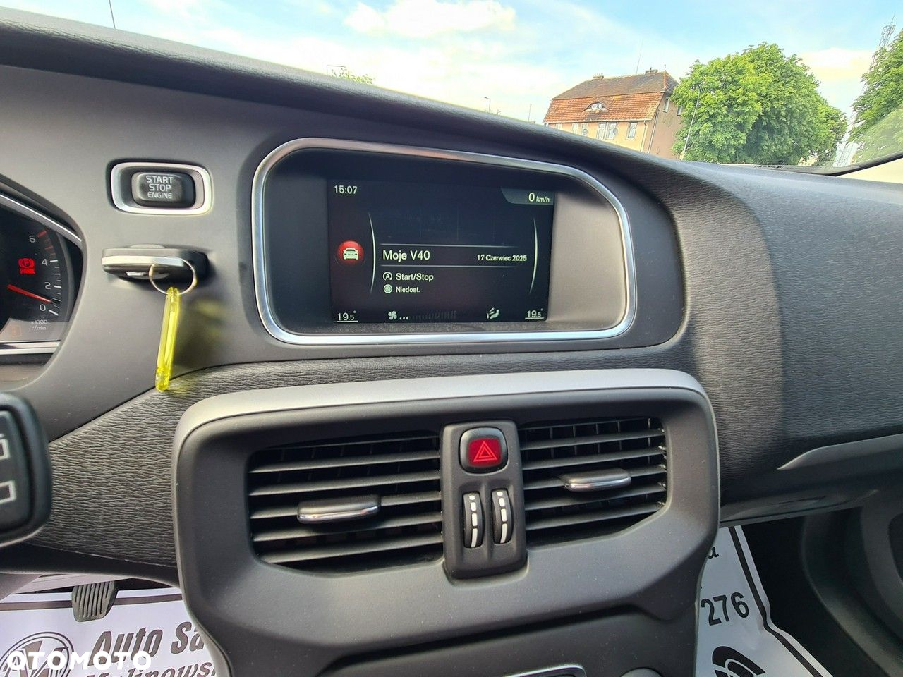 Volvo V40 D2 Kinetic - 13