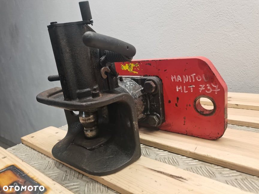 Zaczep transportowy Manitou MLT 635 - 6