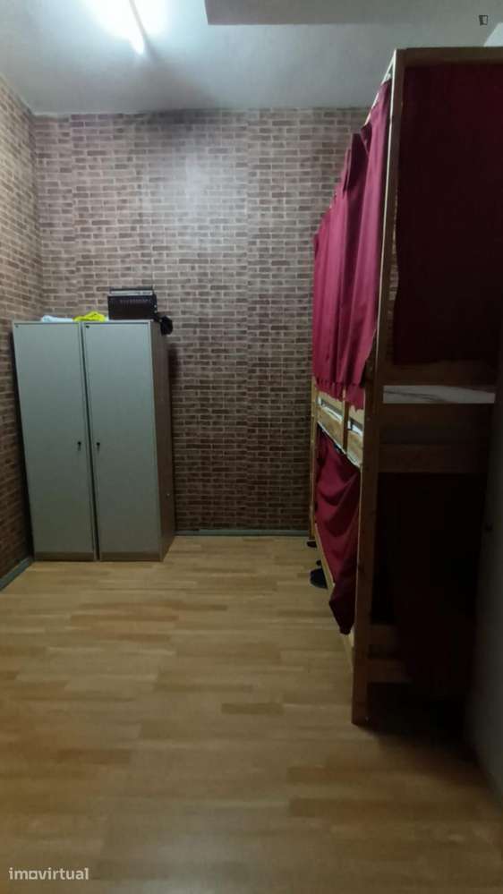 Cama - localizado em Lisbon - Grande imagem: 3/7