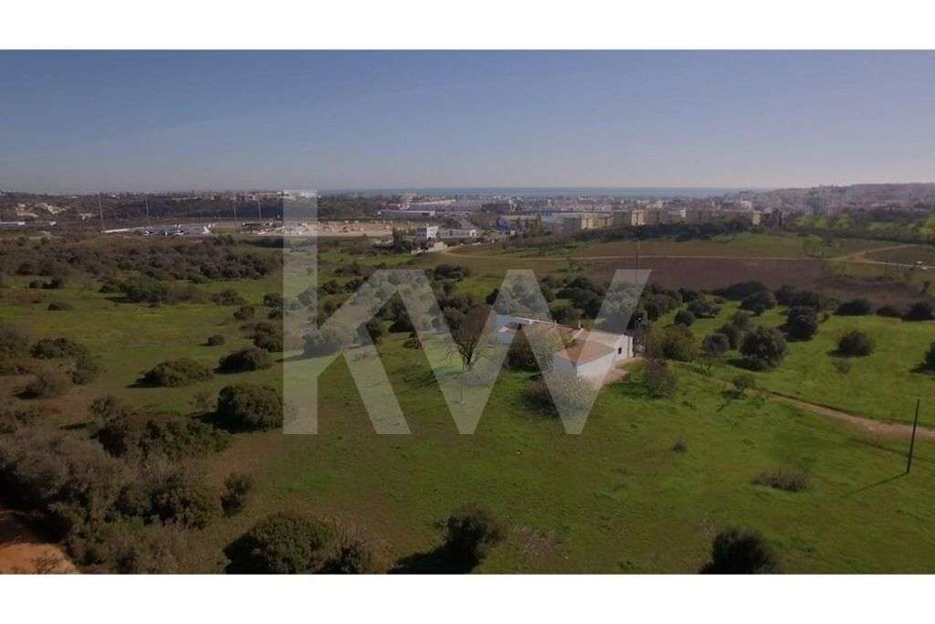 Terreno 34.640m2 com PROJETO APROVADO para construção de 112 fogos em - Grande imagem: 3/15