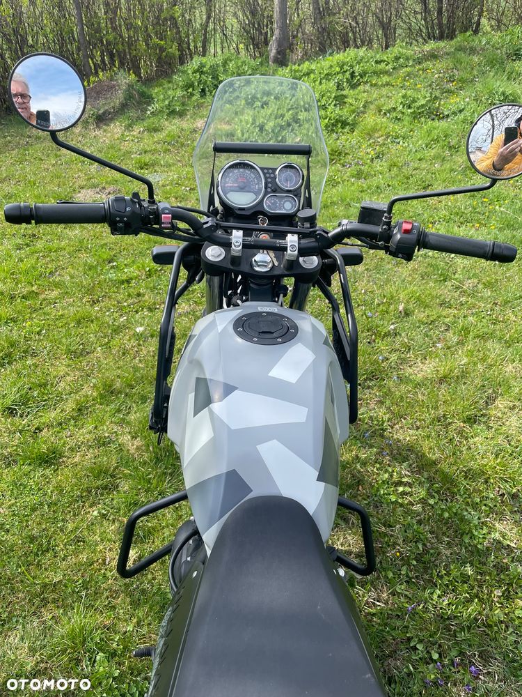 Royal Enfield Himalayan - 12