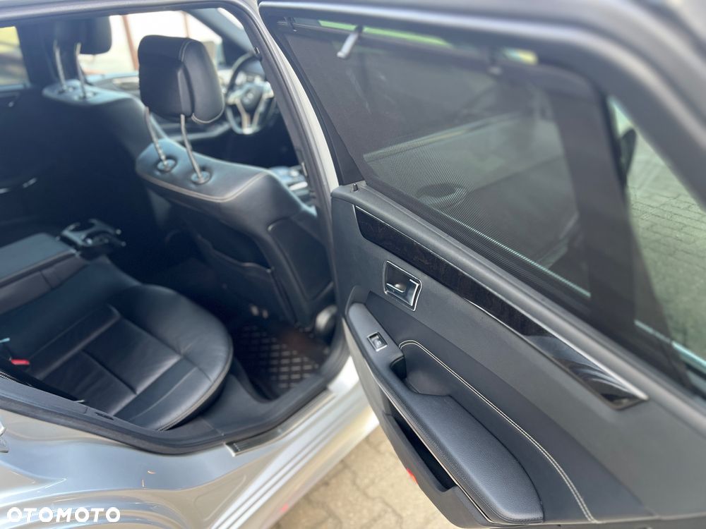 Mercedes-Benz Klasa E 300 CDI DPF BlueEFFICIENCY 7G-TRONIC - 15