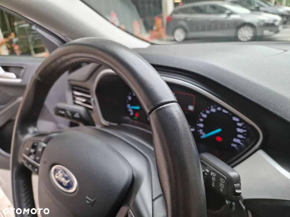 Ford Focus 1.0 EcoBoost Titanium ASS - 19
