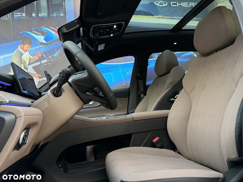 Chery Tiggo 8 1.5 T-GDI Super Hybrid Prestige DCT - 7