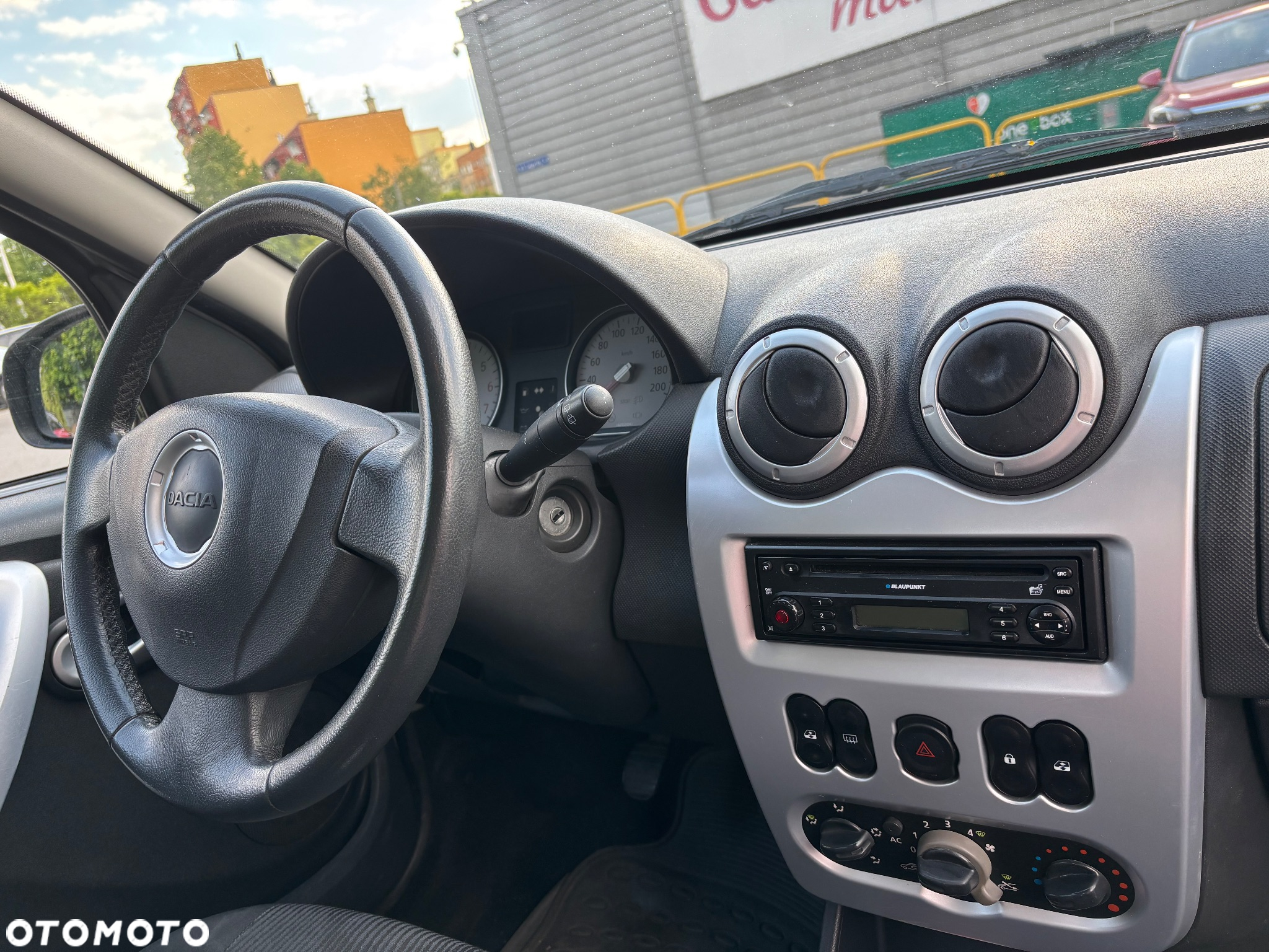 Dacia Sandero - 9