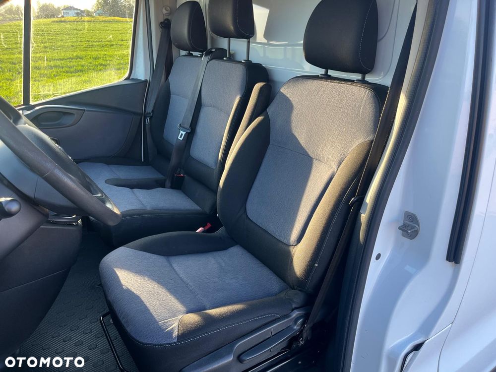 Opel Vivaro - 29