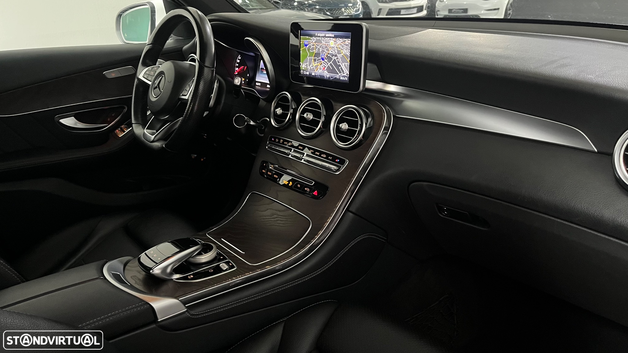 Mercedes-Benz GLC 220 d 4Matic 9G-TRONIC Exclusive - 17