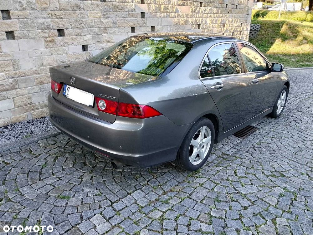 Honda Accord - 6