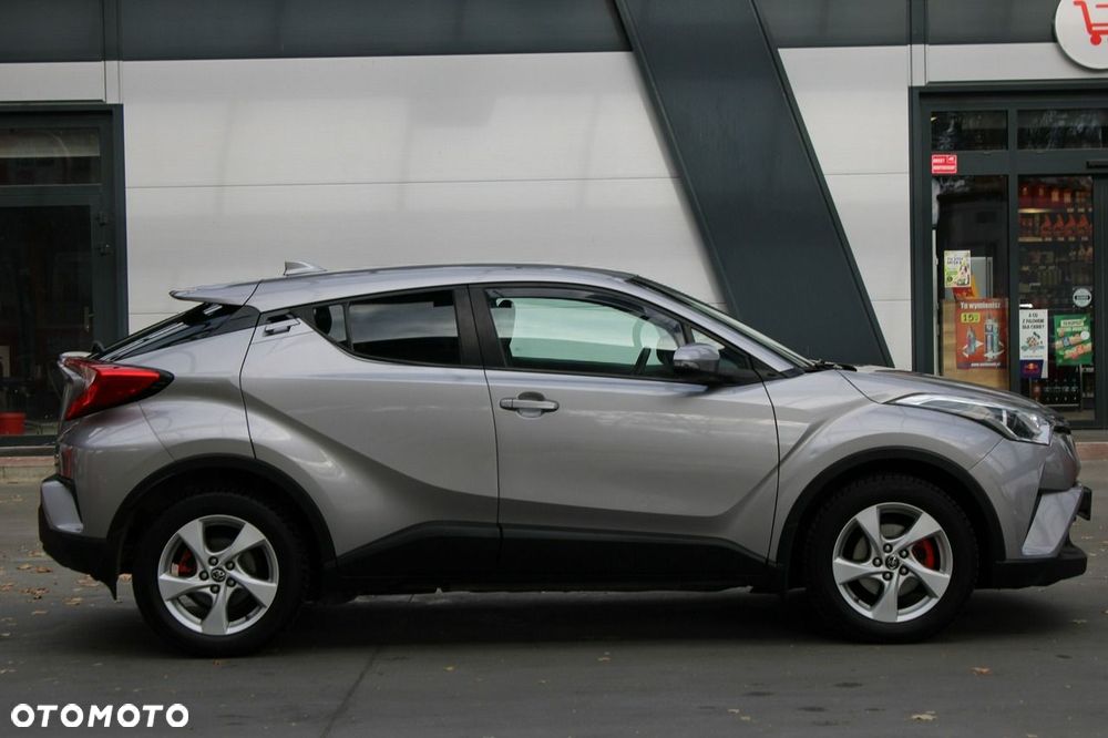 Toyota C-HR 1.2 T GPF Premium CVT 4x4 - 39