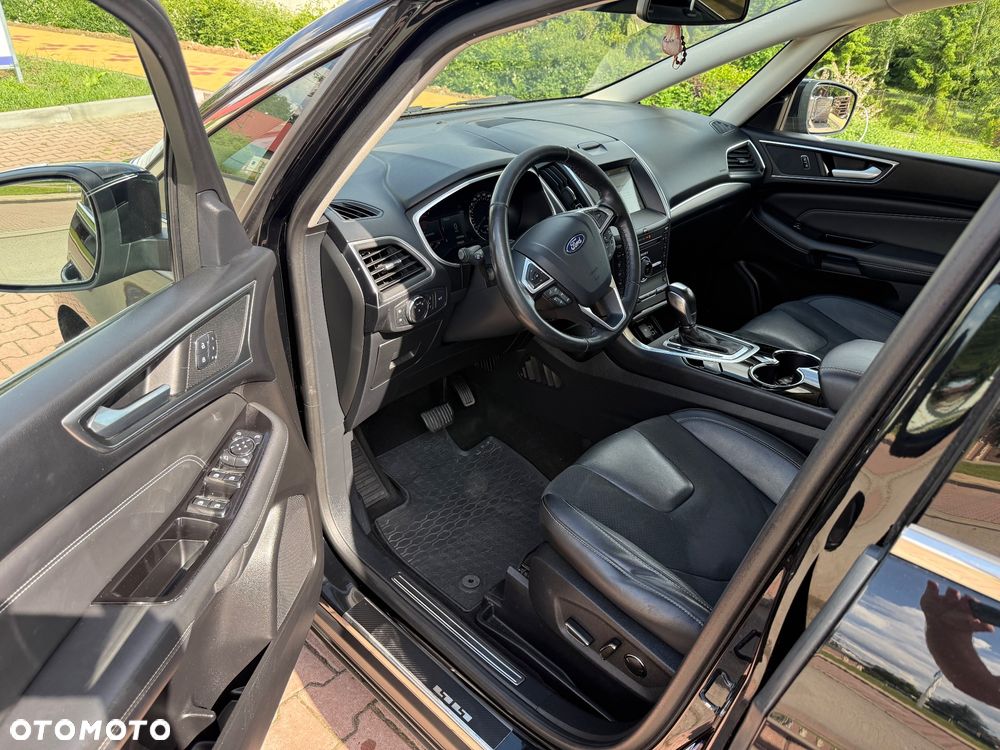 Ford S-Max 2.0 TDCi 4WD Titanium PowerShift - 15