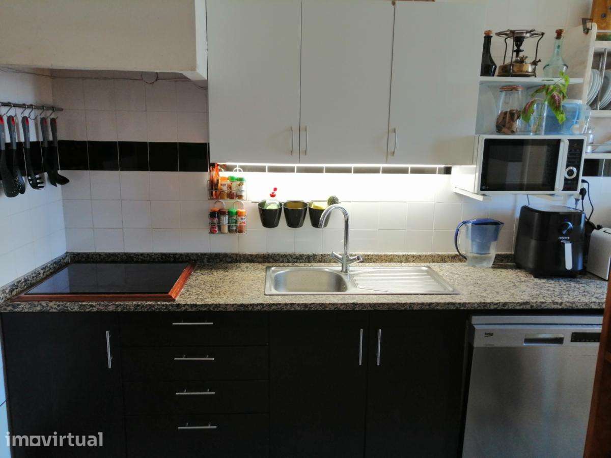 Quarto - localizado em Cedofeita Porto - Grande imagem: 5/10