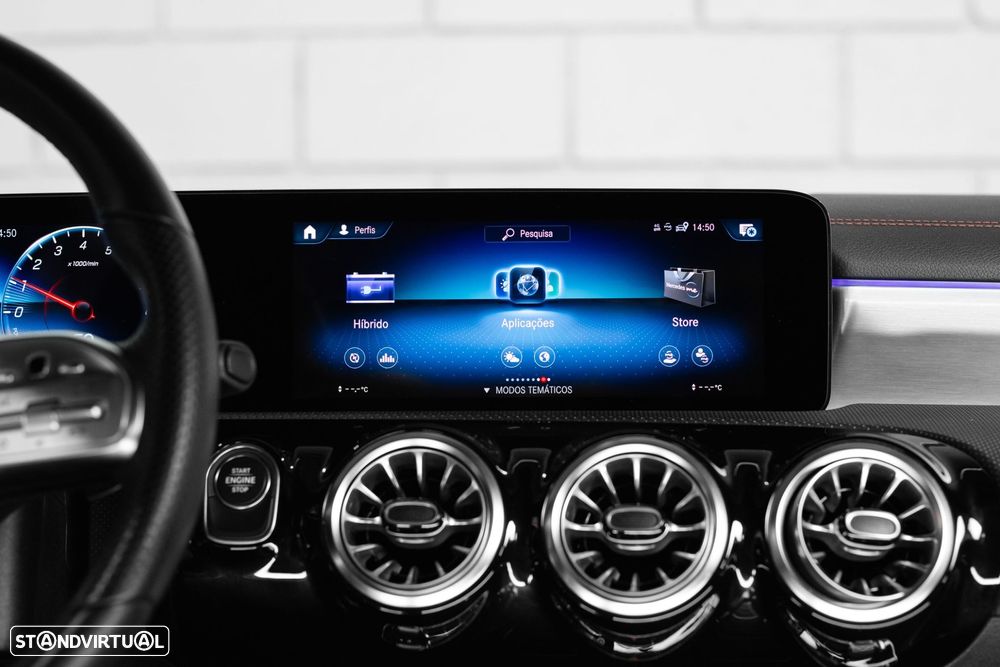 Mercedes-Benz CLA 250 e Shooting Brake AMG Line - 17