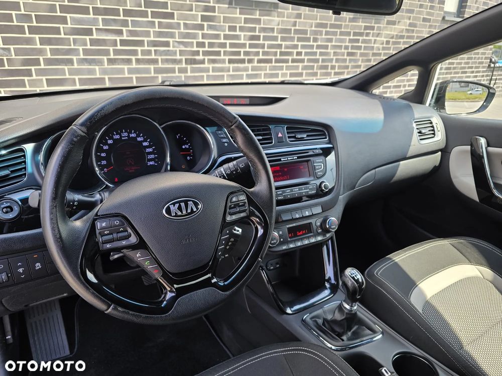 Kia ProCeed 1.4 CRDI XL - 28