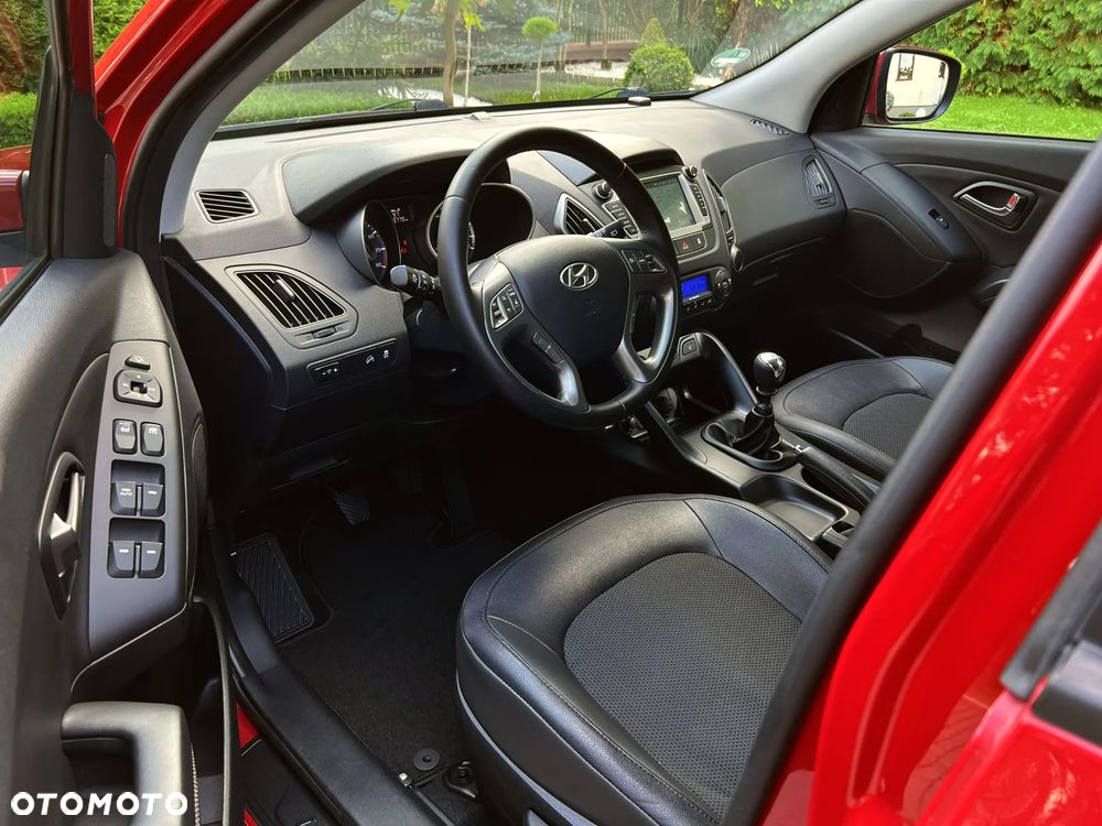 Hyundai ix35 1.6 2WD Fifa World Cup Edition - 20
