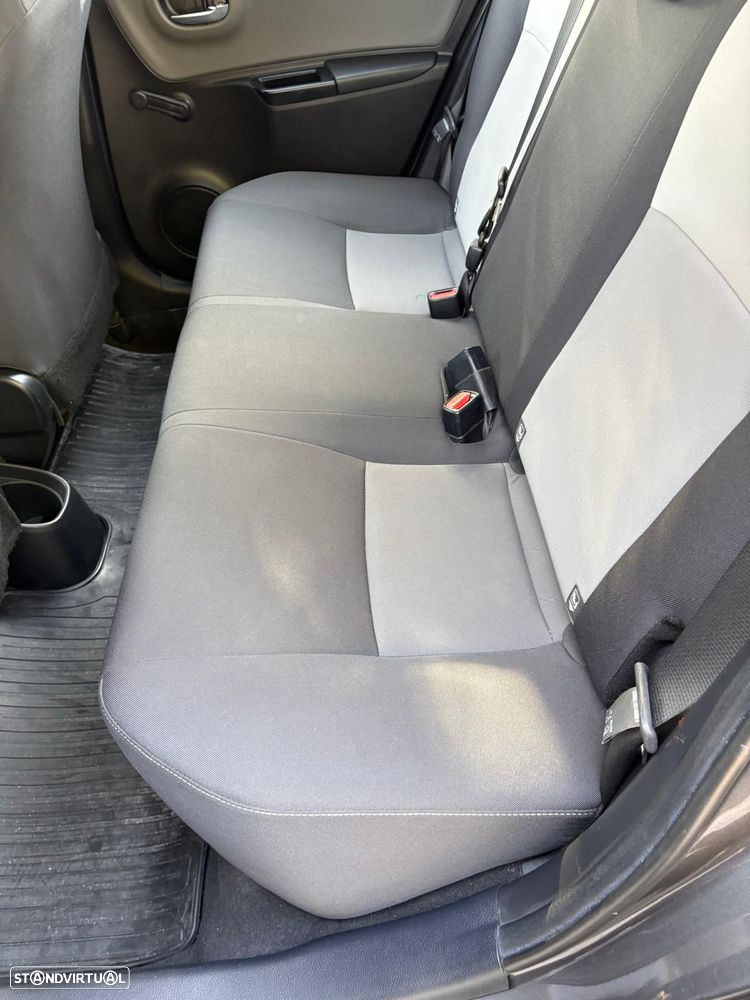 Toyota Yaris 1.0 VVT-i ACtive+AC - 15