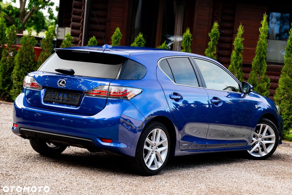Lexus CT 200h F Sport - 10