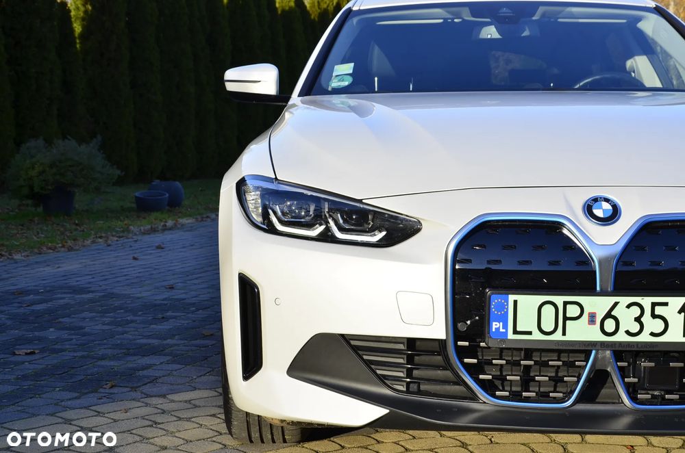 BMW i4 83.9kWh eDrive 40 - 18