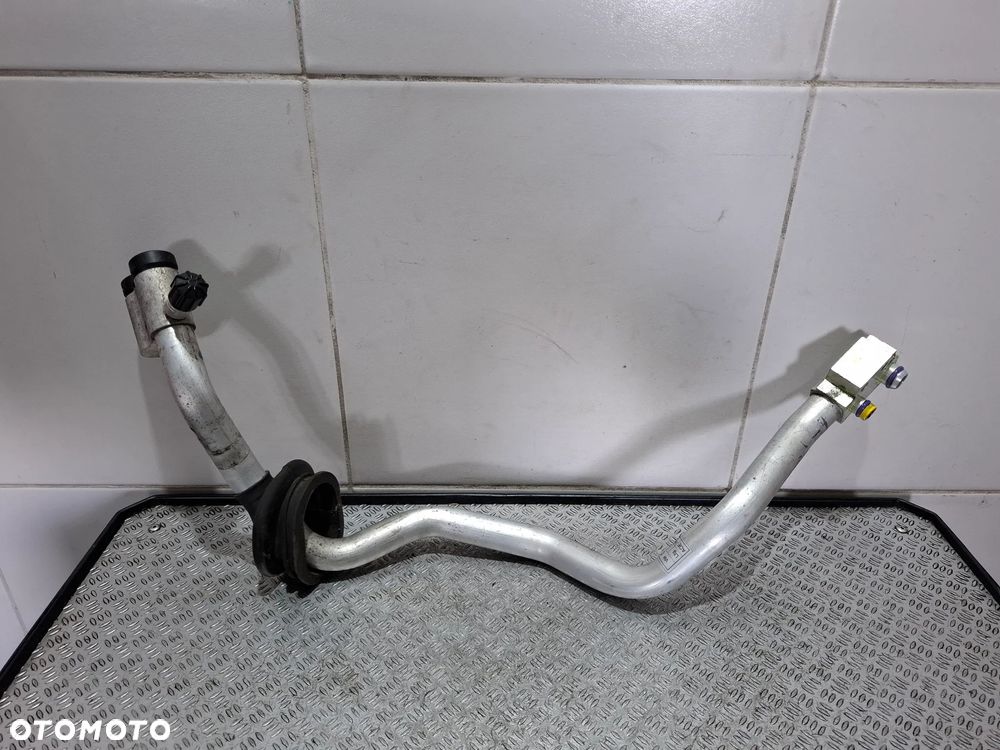 Przewód klimatyzacji Audi A4 B8 2,0 TDI 2013 rok nr 8K2260712E - 2