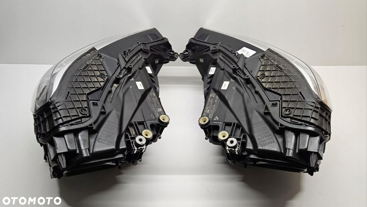 AUDI Q3 RSQ3 83A MATRIX FULL LED LEWY PRAWY REFLEKTOR LAMPA - 13
