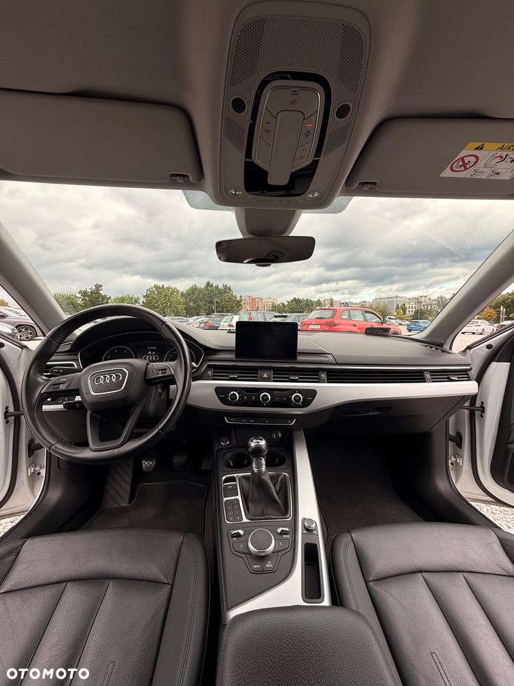 Audi A4 Limousine - 6