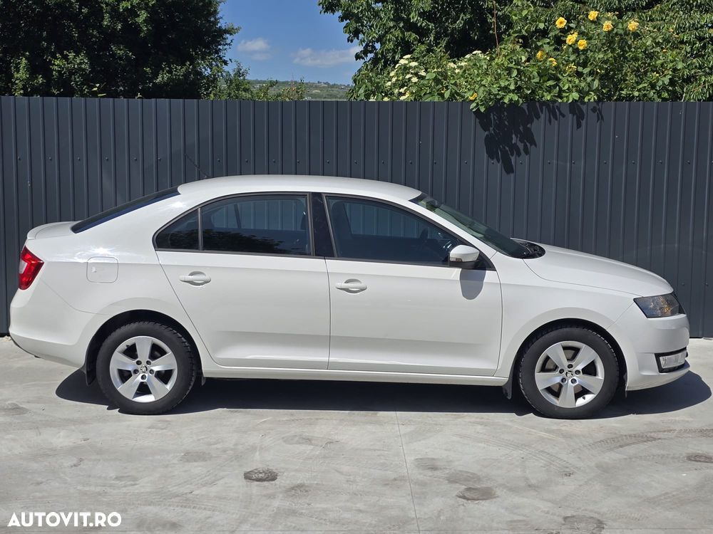 Skoda RAPID 1.4 TSI Ambition DSG - 18