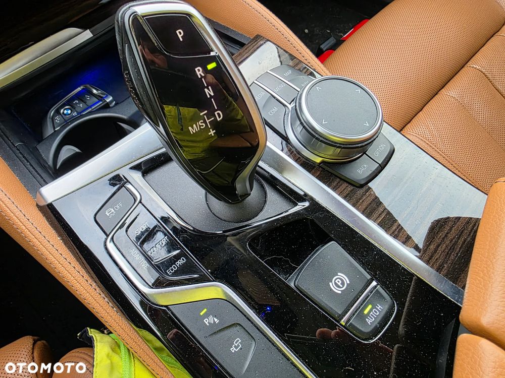 BMW Seria 5 520d xDrive Business Edition sport - 27