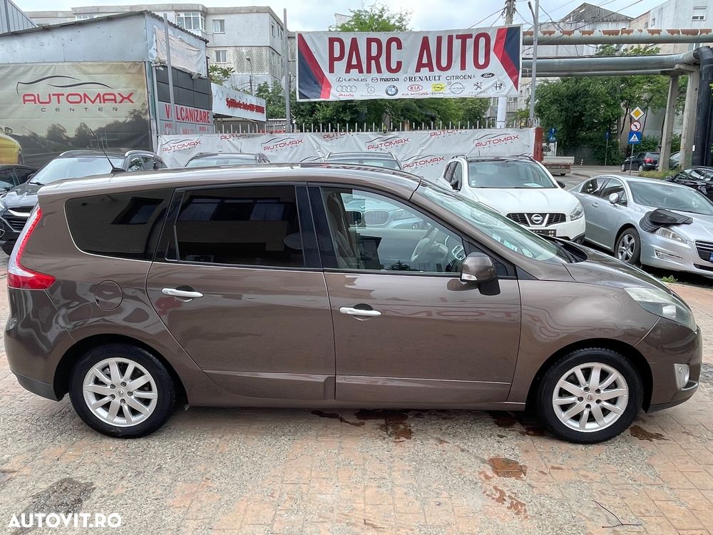 Renault Scenic 1.9 dCi FAP Privilege - 9