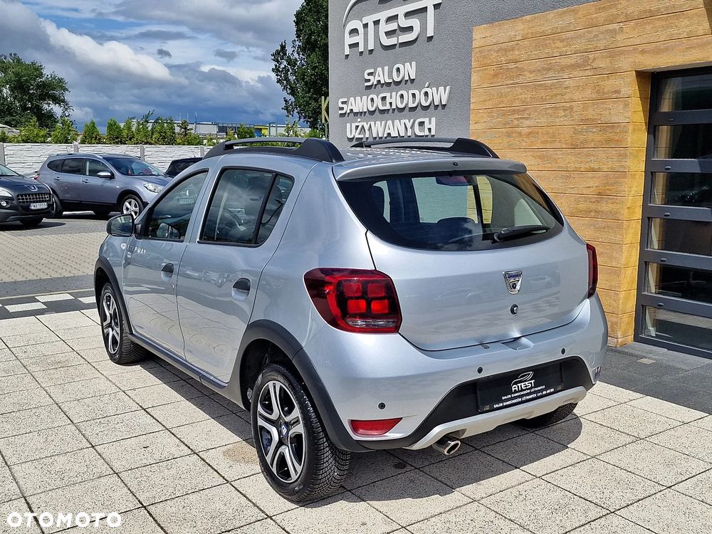 Dacia Sandero Stepway TCe 100 Celebration - 4