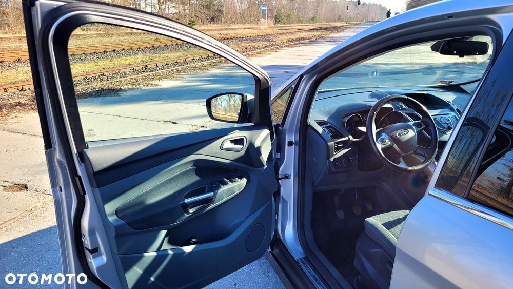 Ford C-MAX - 13