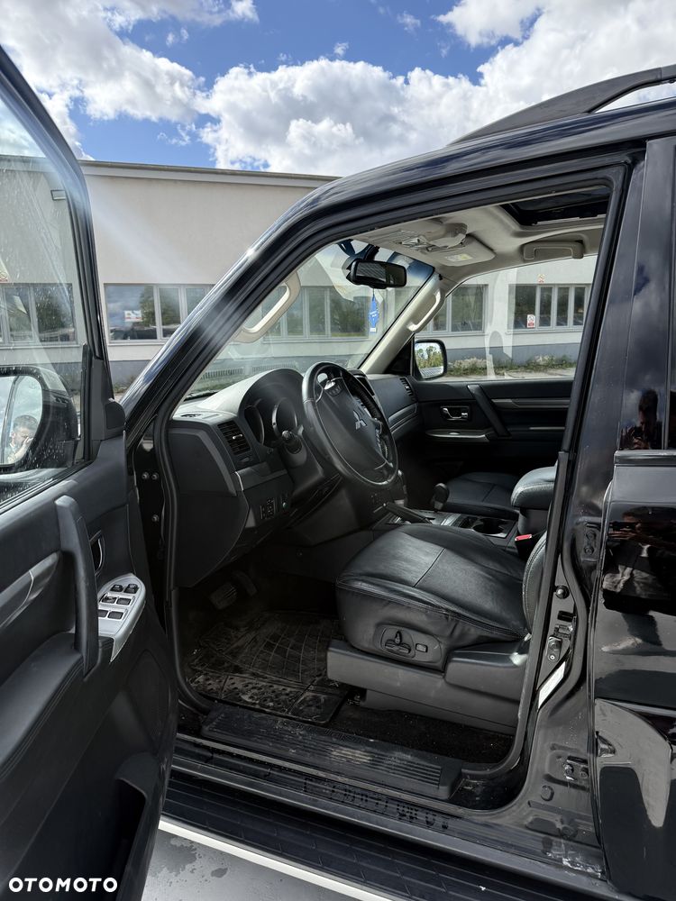 Mitsubishi Pajero 3.2 DID Instyle - 9