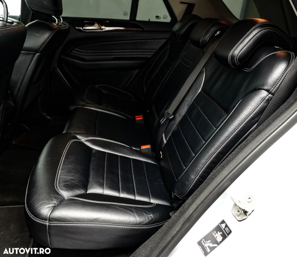 Mercedes-Benz ML 350 BlueTec 4MATIC Aut - 17