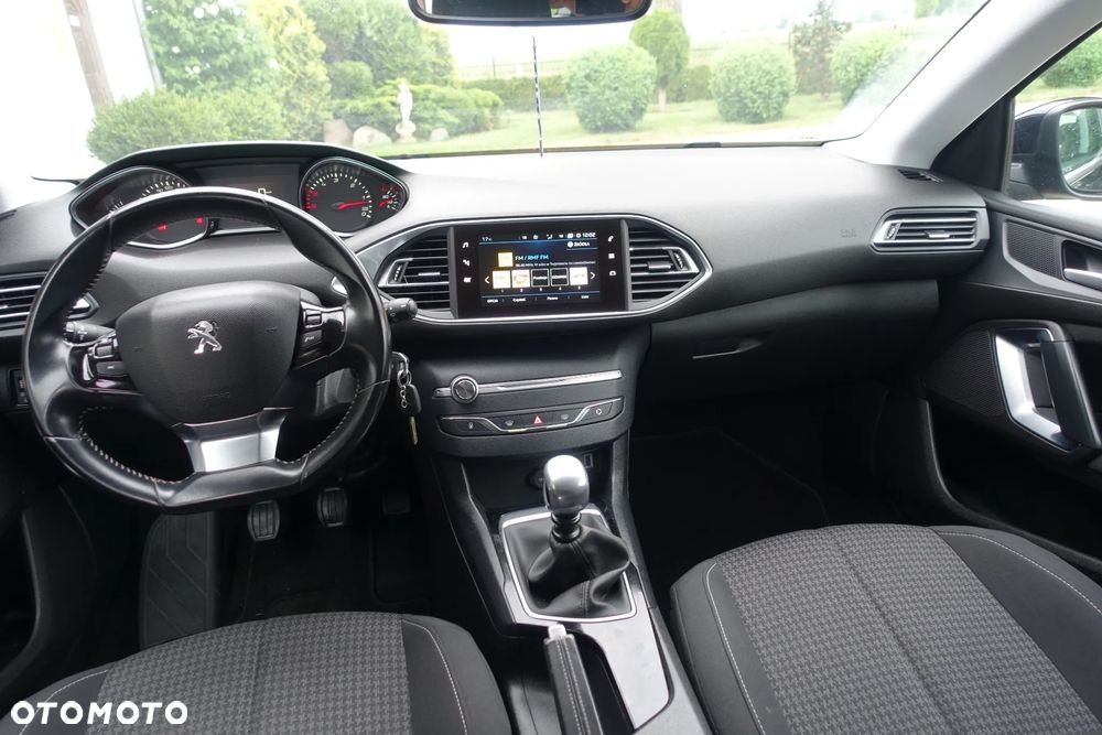 Peugeot 308 1.5 BlueHDi Active S&S - 29
