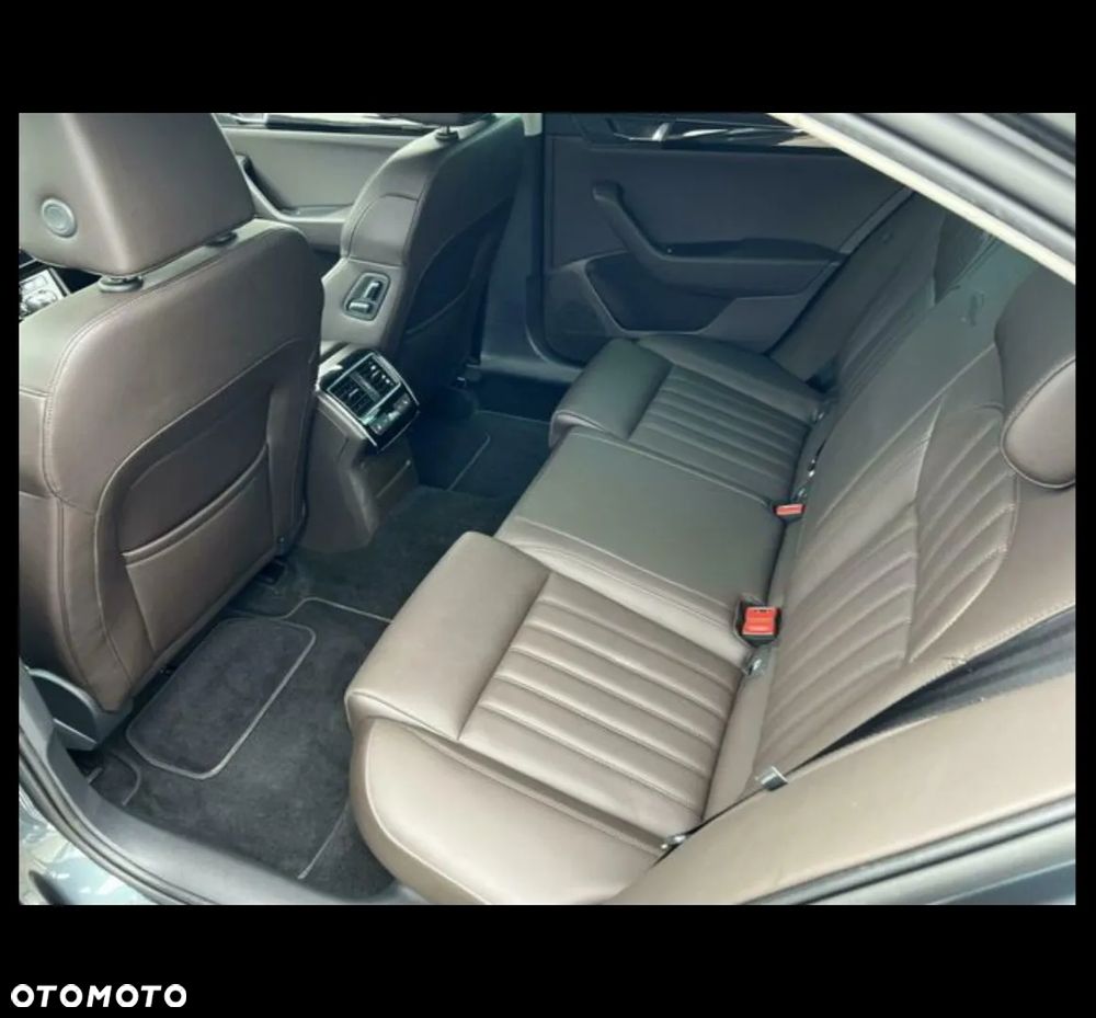 Skoda Superb 2.0 TDI SCR 4x4 L&K DSG - 21