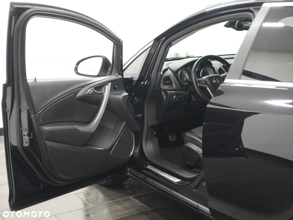 Opel Astra 1.4 Turbo - 17