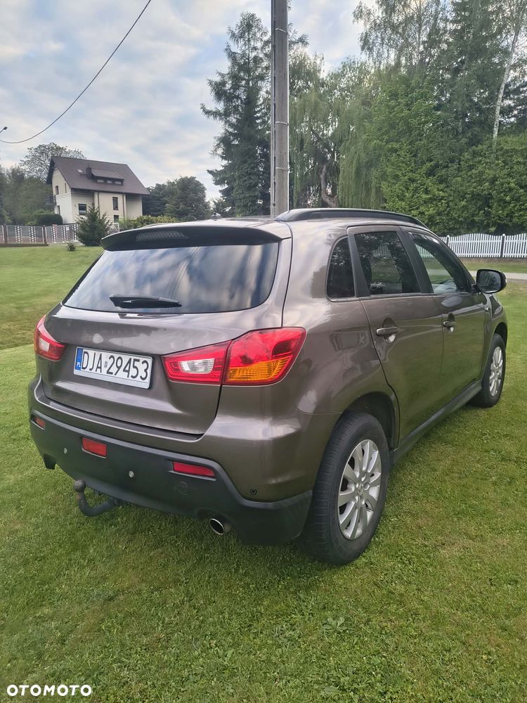 Mitsubishi ASX - 8