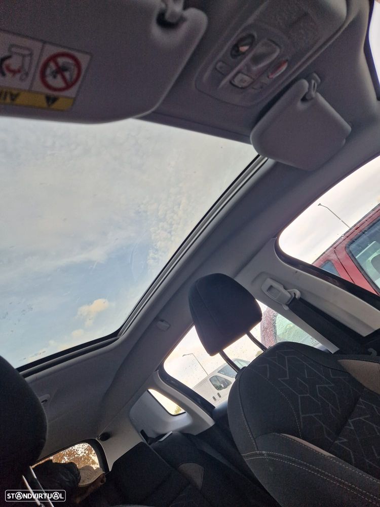 Peugeot 2008 PureTech 82 Allure - 8