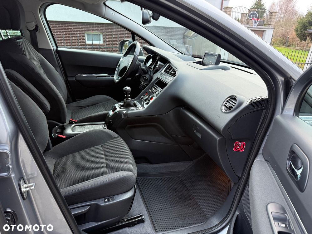 Peugeot 5008 1.6 BlueHDi Style 7os - 16