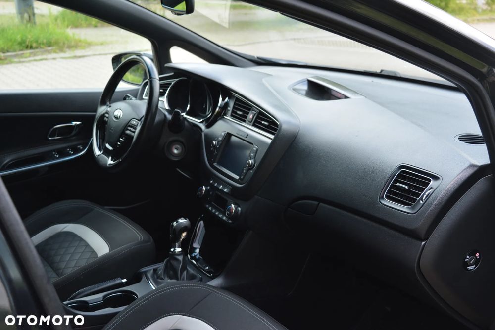 Kia Ceed 1.0 T-GDI ISG GT Line - 10