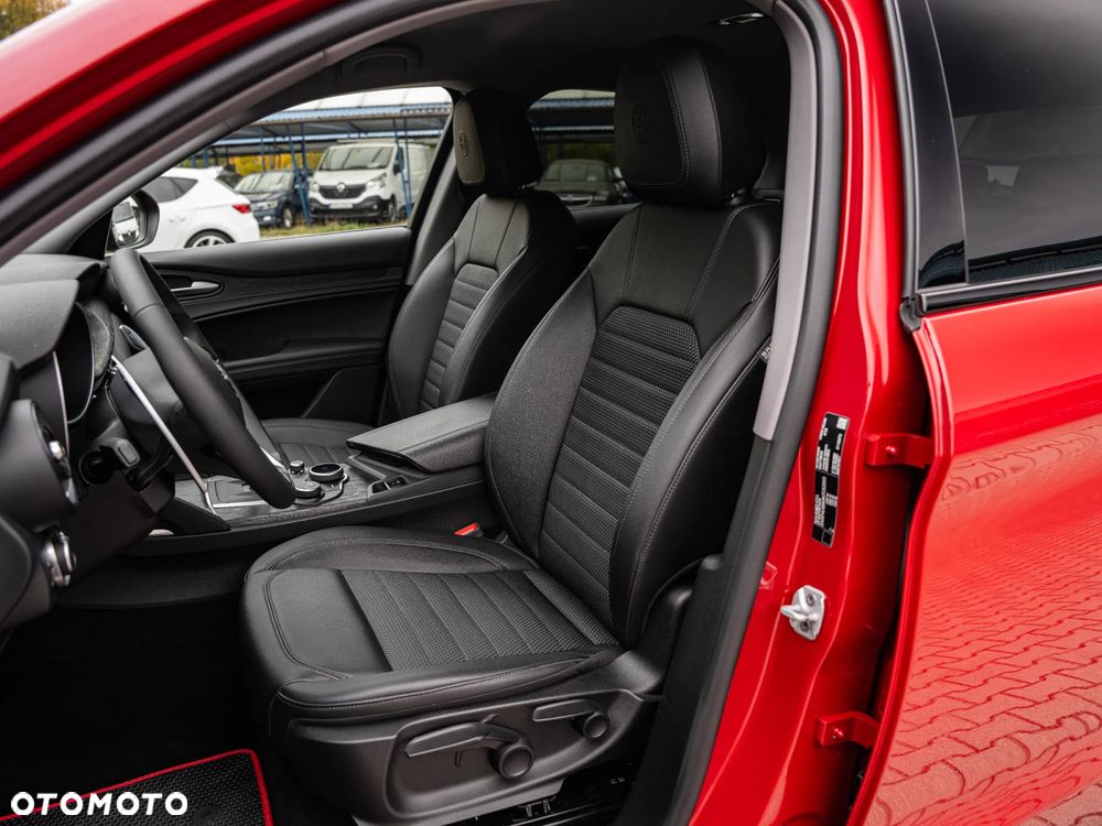 Alfa Romeo Stelvio 2.0 Turbo Sprint Q4 - 19