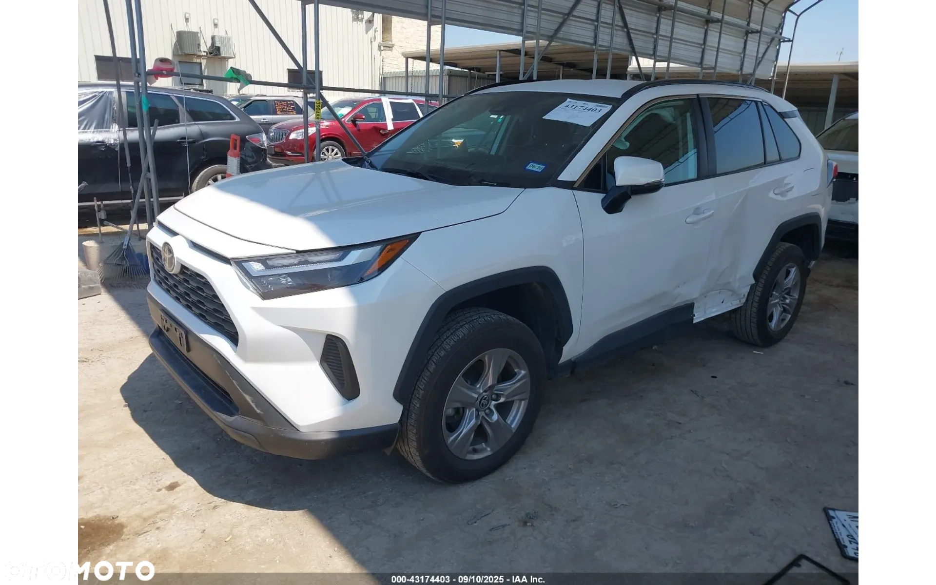Toyota RAV4 - 3