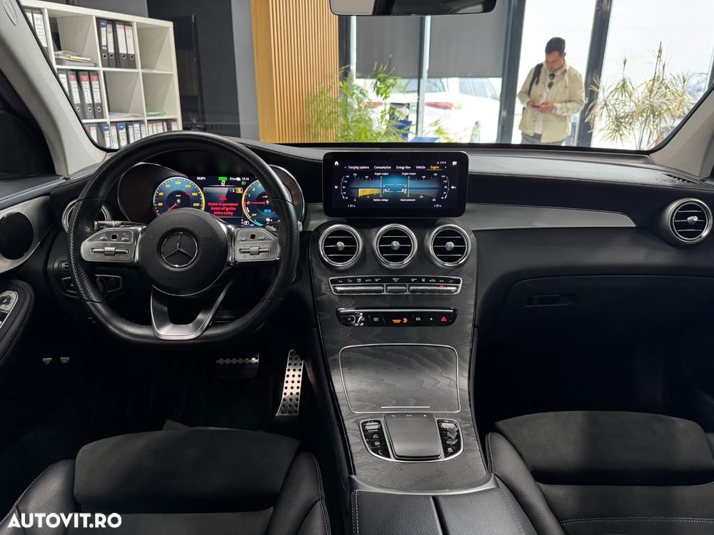 Mercedes-Benz GLC - 24