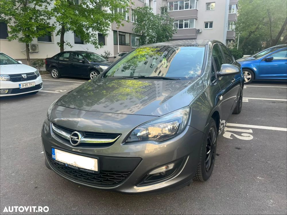 Opel Astra 1.4 Turbo ECOTEC Enjoy - 2
